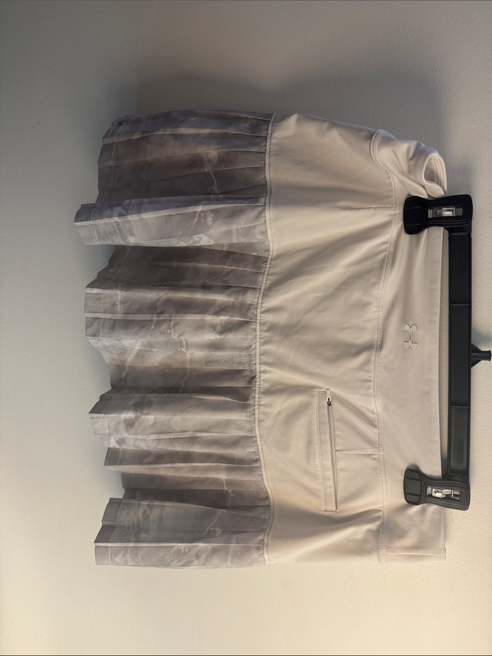 Under Armour White and Gray Pleated Athletic Skort